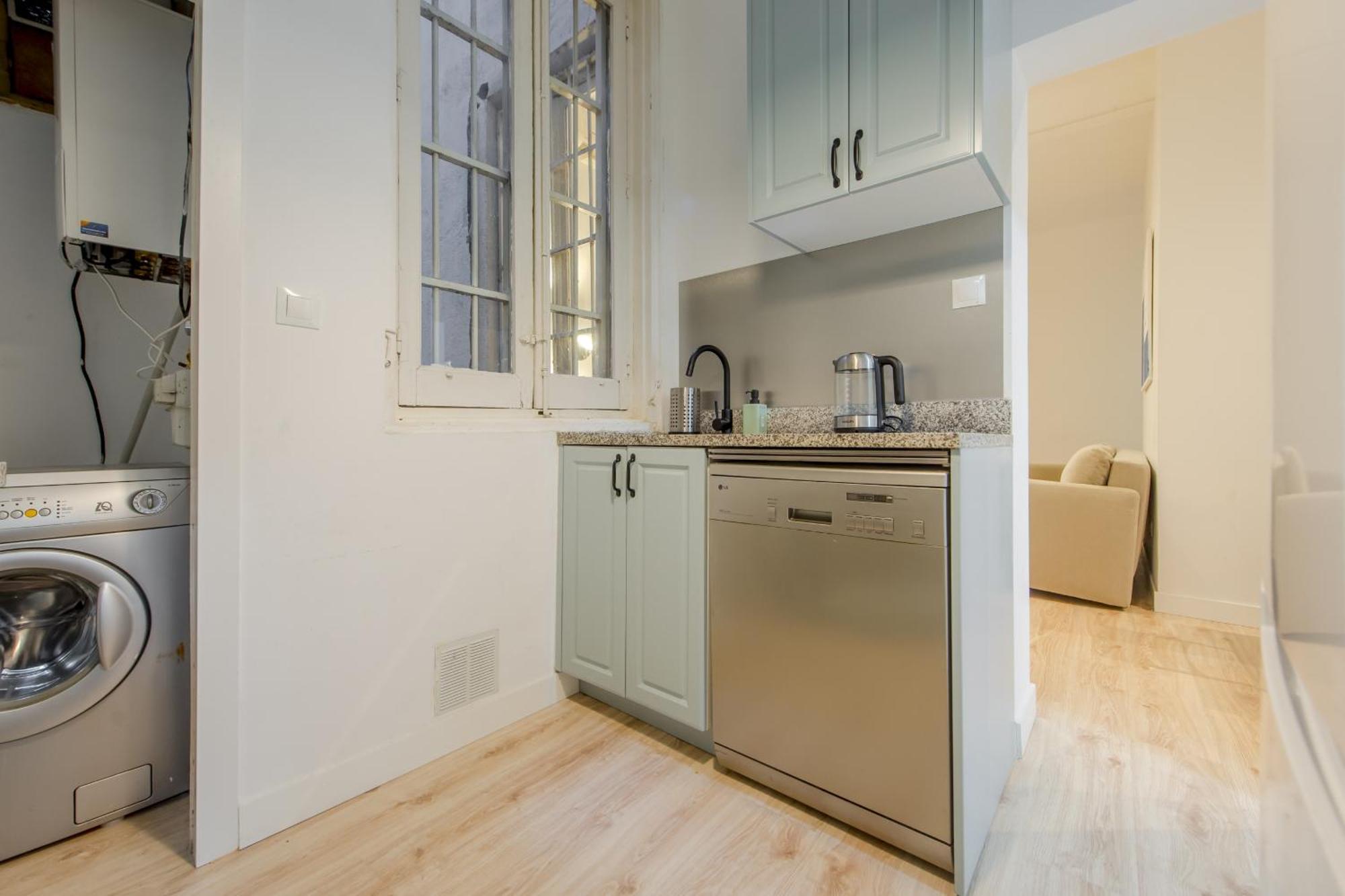 Premium Apt Para 9Pax En Calle Olmo - Centro De Madrid E1 Экстерьер фото