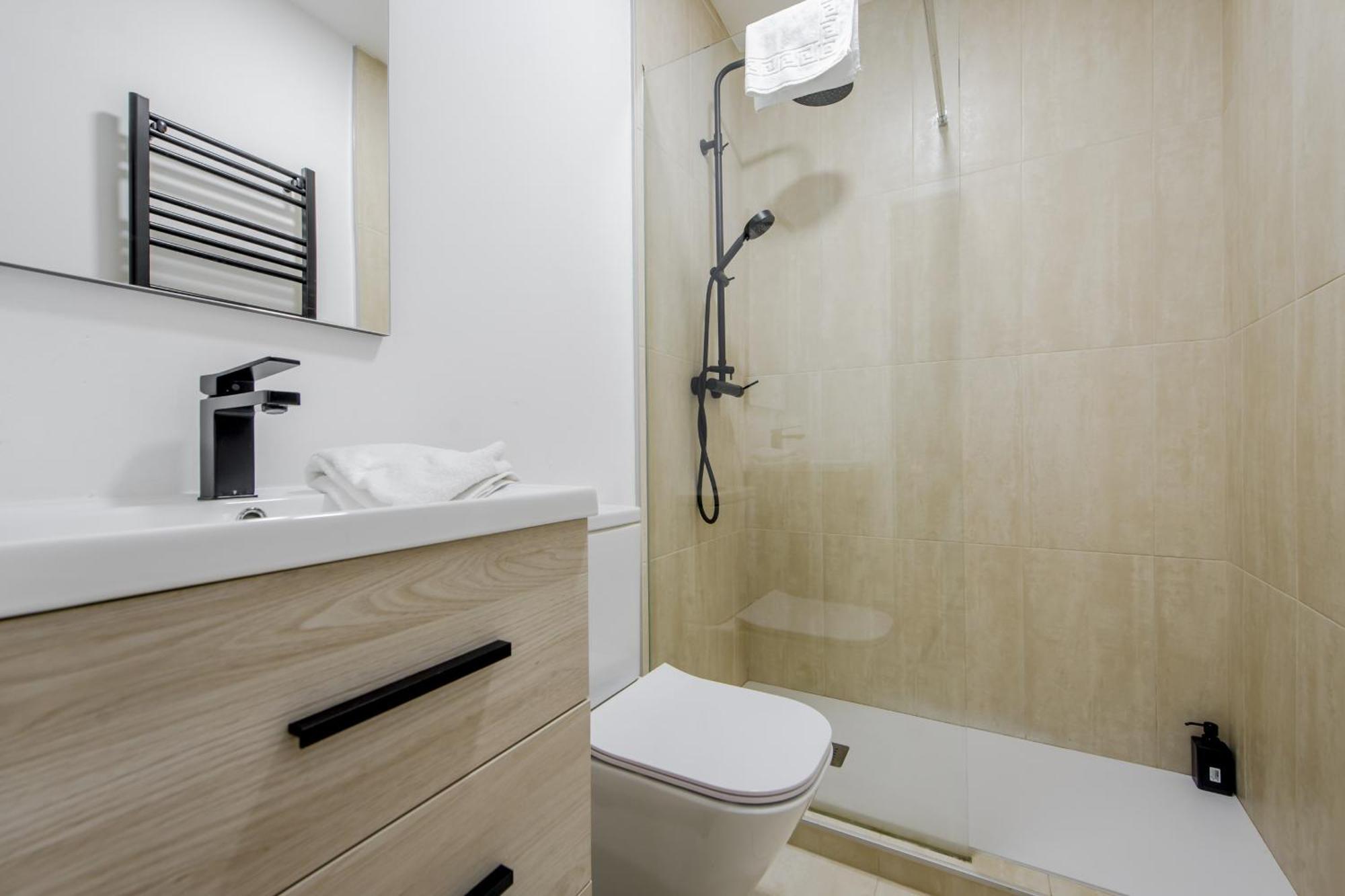 Premium Apt Para 9Pax En Calle Olmo - Centro De Madrid E1 Экстерьер фото